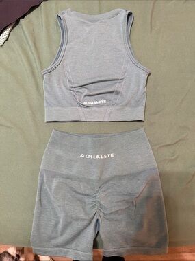 Alphalete Dusty Teal Seamless Crop Tank & High-Rise Bike Shorts Set